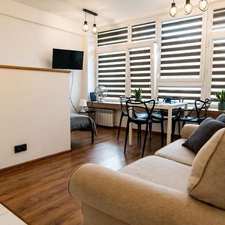 Komfortowy apartament ścisłe centrum Radom Zewnętrze zdjęcie