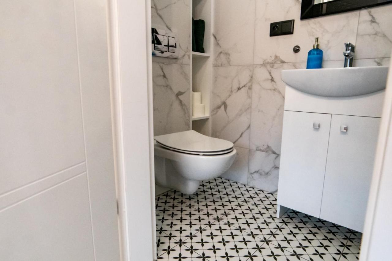 Komfortowy apartament ścisłe centrum Radom Zewnętrze zdjęcie